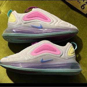 Nike Air Max 720